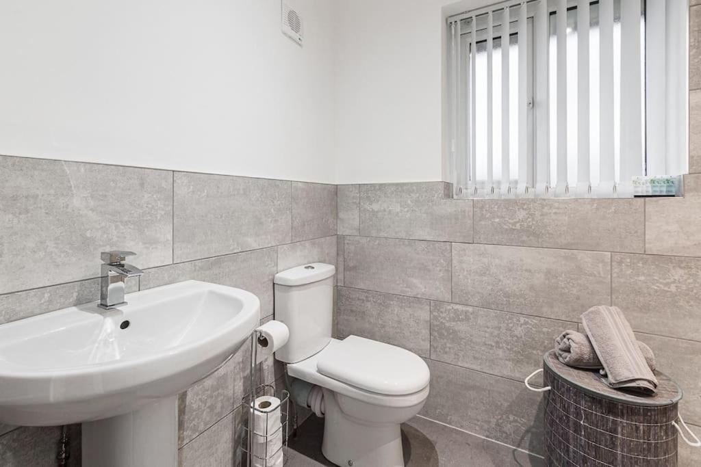 Park & Relax In 1Bd Central Liverpool Home 외부 사진