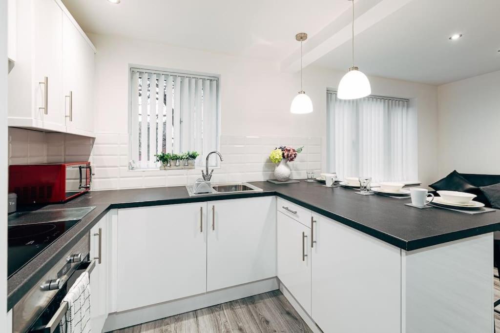 Park & Relax In 1Bd Central Liverpool Home 외부 사진