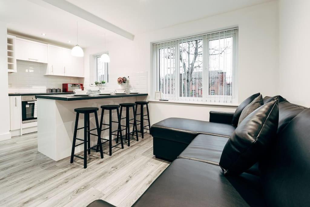 Park & Relax In 1Bd Central Liverpool Home 외부 사진