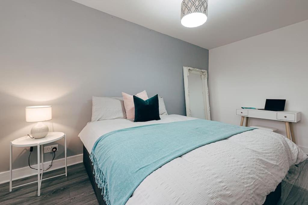 Park & Relax In 1Bd Central Liverpool Home 외부 사진
