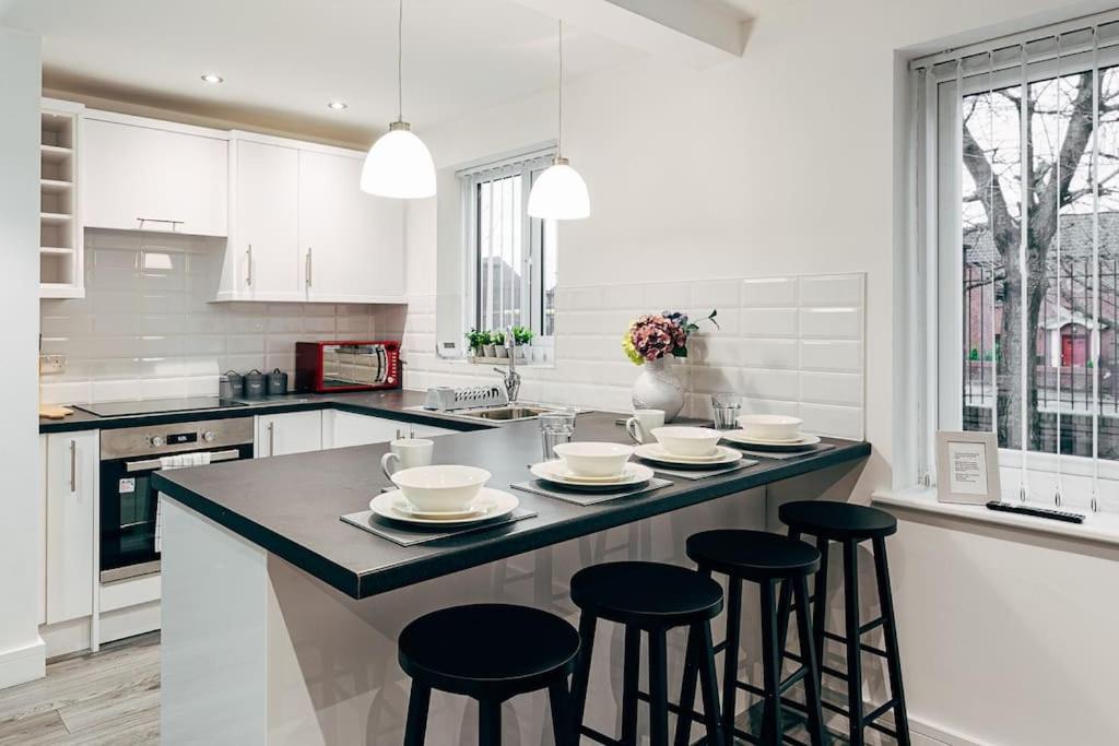 Park & Relax In 1Bd Central Liverpool Home 외부 사진